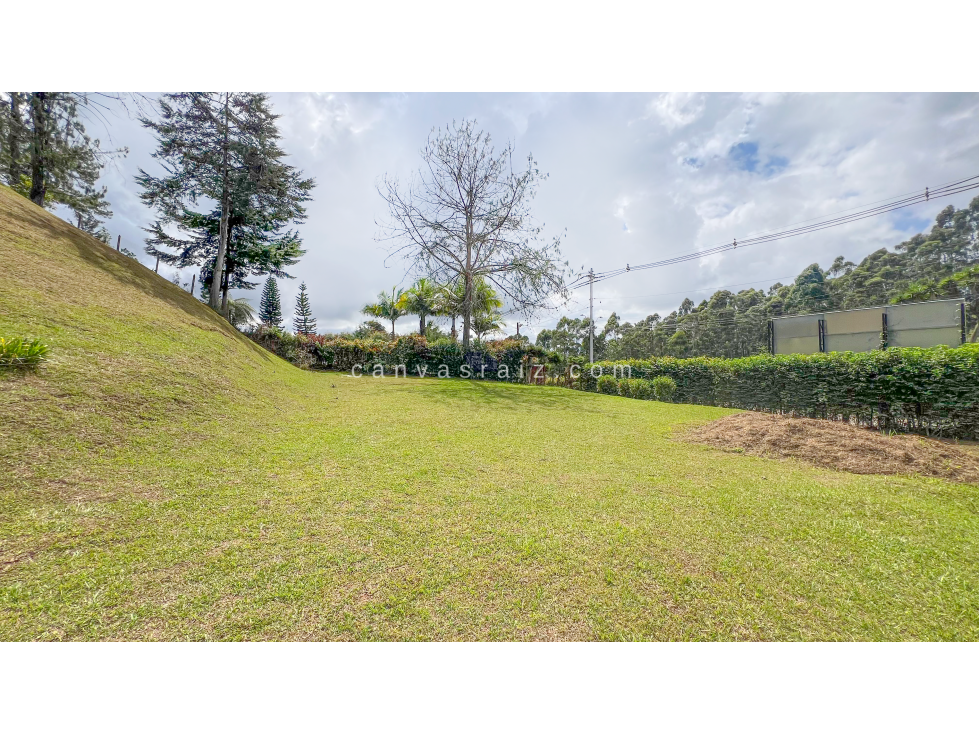 4BR Country House in Galicia (230 m²) for Sale