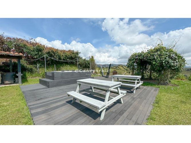 Casa de 5 alcobas en venta en La Mosquita, Guarne, 500 m² · foto 7 de 21