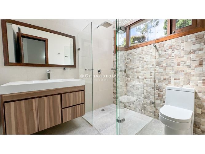 Casa de 5 alcobas en venta en La Mosquita, Guarne, 500 m² · foto 15 de 21