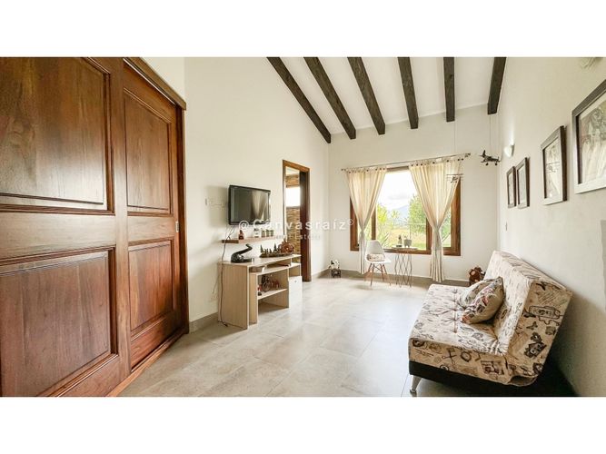 Casa de 5 alcobas en venta en La Mosquita, Guarne, 500 m² · foto 16 de 21