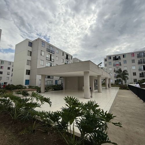 Apartamento de 2 alcobas en venta en Arroyohondo, Yumbo, 45 m² · foto 9 de 13