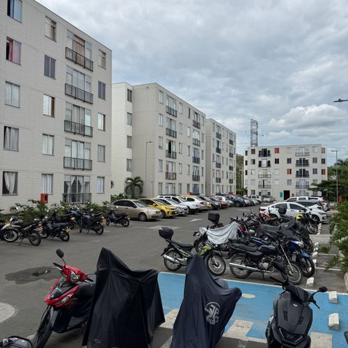 Apartamento de 2 alcobas en venta en Arroyohondo, Yumbo, 45 m² · foto 10 de 13
