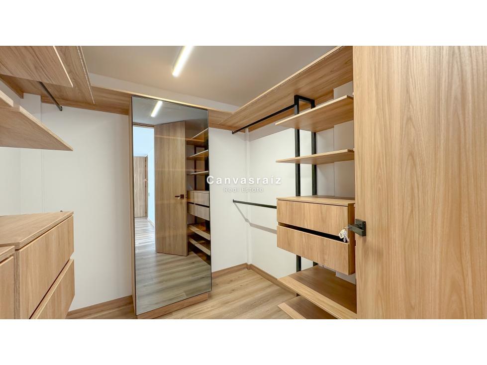 Apartamento en venta en El Poblado, Medellín · foto 16 de 16