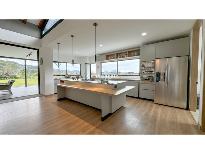 Casa de 3 alcobas en venta en El Chuscal, La Ceja, 356 m² · foto 6 de 15