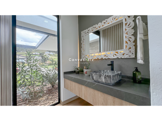 Casa de 3 alcobas en venta en El Chuscal, La Ceja, 356 m² · foto 9 de 15