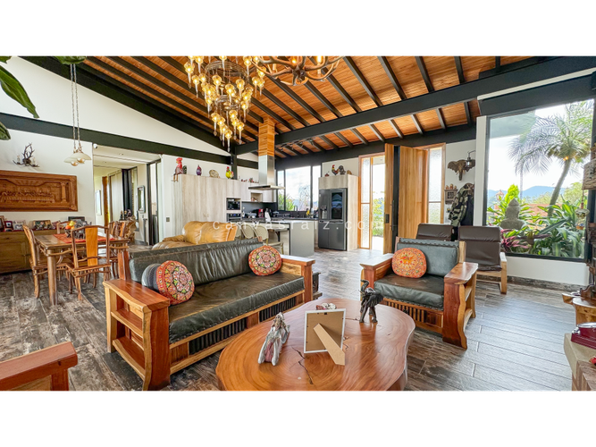 Casa de 3 alcobas en venta en Pantanillo, El Retiro, 360 m² · foto 3 de 21