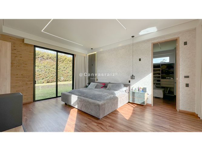 Casa de 4 alcobas en venta en Las Palmas, Envigado, 420 m² · foto 5 de 12