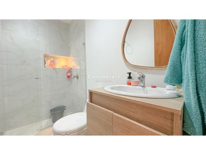 Casa de 3 alcobas en venta en Llano Grande, Rionegro, 215 m² · foto 9 de 12