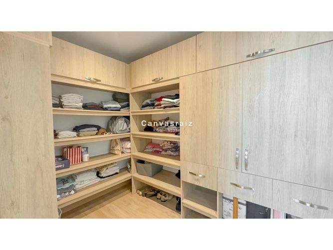 Casa de 3 alcobas en venta en Llano Grande, Rionegro, 215 m² · foto 12 de 12