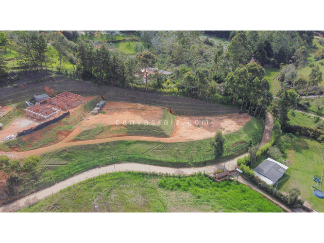 Lote en venta en El Salado, El Carmen de Viboral, 1700 m² · foto 2 de 4