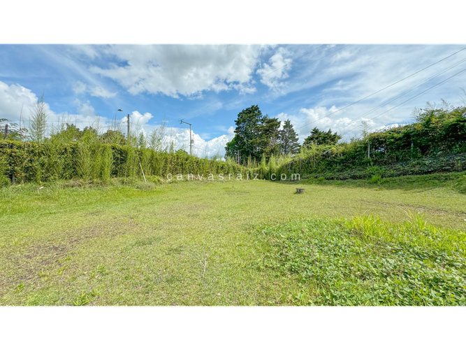 Lote en venta en Llano Grande, Rionegro, 3140 m² · foto 4 de 7