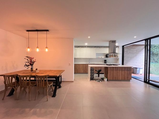 Casa de 3 alcobas en venta en Mesa, Envigado, 179 m² · foto 4 de 20