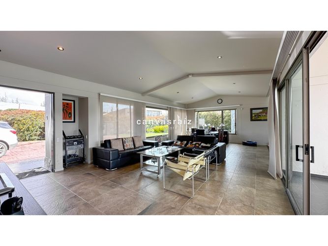 Casa de 5 alcobas en venta en Llano Grande, Rionegro, 500 m² · foto 3 de 16