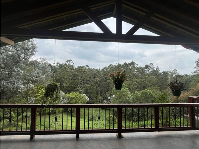 Casa de 3 alcobas en venta en Llano Grande, Rionegro, 257 m² · foto 7 de 13