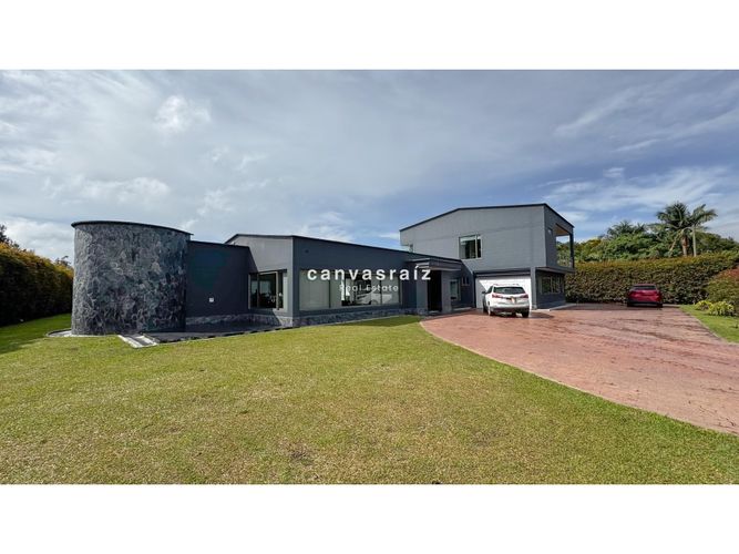 Casa de 5 alcobas en venta en Llano Grande, Rionegro, 500 m² · foto 16 de 16
