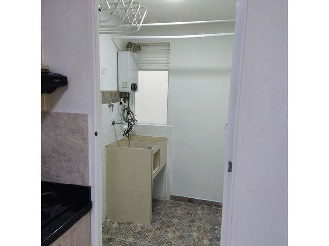 Apartamento de 3 alcobas en venta en La Ceja, 73 m² · foto 4 de 10