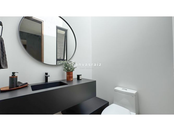 Casa de 5 alcobas en venta en So�Adora, La Ceja, 389 m² · foto 14 de 15