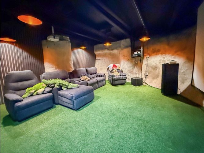 Casa de 5 alcobas en venta en Llano Grande, Envigado, 650 m² · foto 19 de 24
