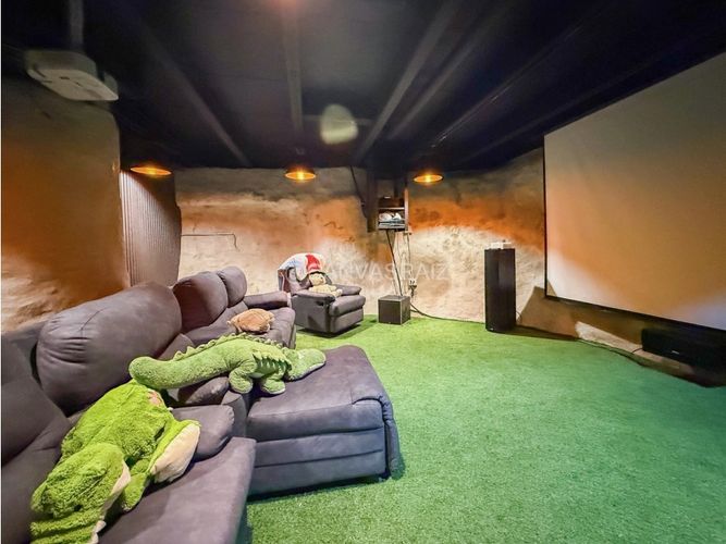 Casa de 5 alcobas en venta en Llano Grande, Envigado, 650 m² · foto 20 de 24