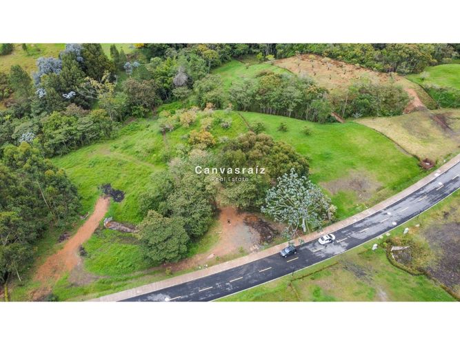 Lote en venta en La Ceja, 3023 m² · foto 4 de 7