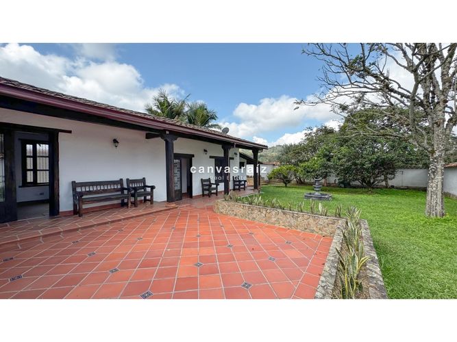 Casa de 2 alcobas en venta en Cabeceras De Llanogrande, Rionegro, 180 m² · foto 2 de 12