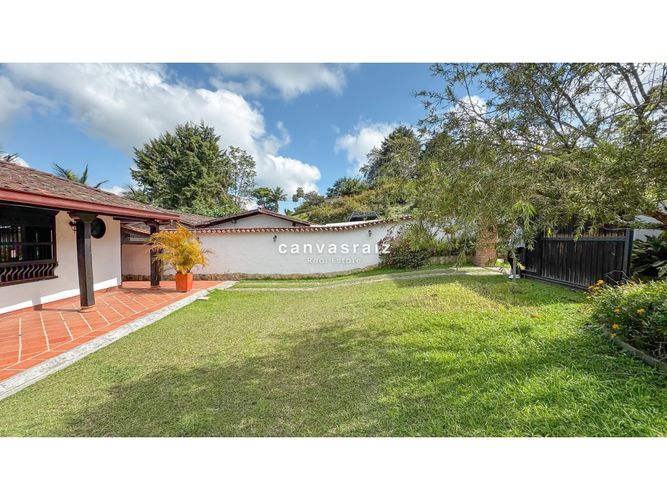 Casa de 2 alcobas en venta en Cabeceras De Llanogrande, Rionegro, 180 m² · foto 4 de 12