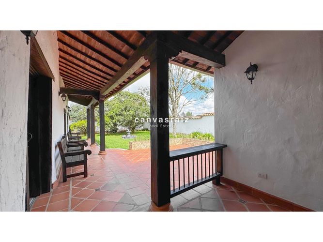 Casa de 2 alcobas en venta en Cabeceras De Llanogrande, Rionegro, 180 m² · foto 6 de 12