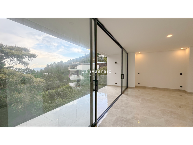 Casa de 4 alcobas en venta en Las Palmas, Envigado, 450 m² · foto 16 de 22