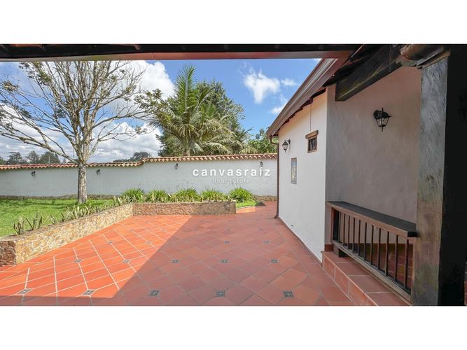 Casa de 2 alcobas en venta en Cabeceras De Llanogrande, Rionegro, 180 m² · foto 11 de 12