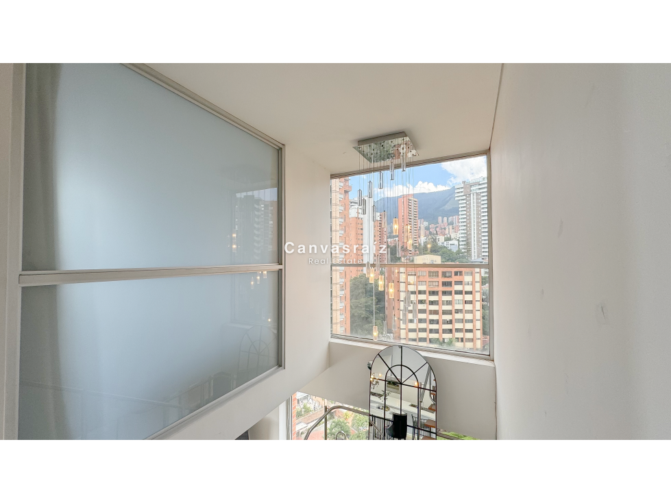 Apartamento en venta en El Poblado, Medellín · foto 6 de 12