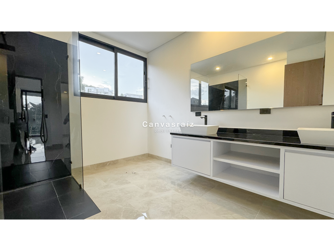 Casa de 4 alcobas en arriendo en Las Palmas, Envigado, 450 m² · foto 18 de 22