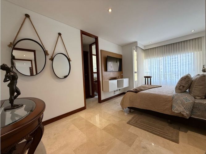 Apartamento en venta en El Poblado, Medellín · foto 14 de 24