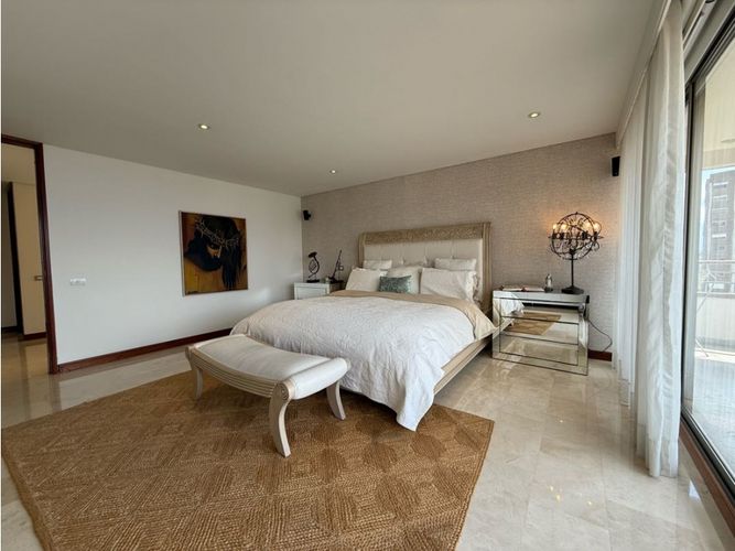 Apartamento en venta en El Poblado, Medellín · foto 23 de 24