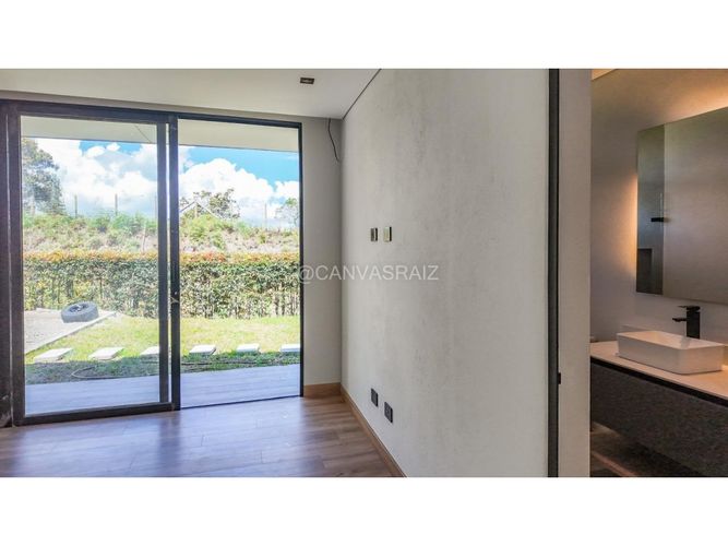 Casa de 4 alcobas en venta en Quirama, El Carmen de Viboral, 370 m² · foto 10 de 14