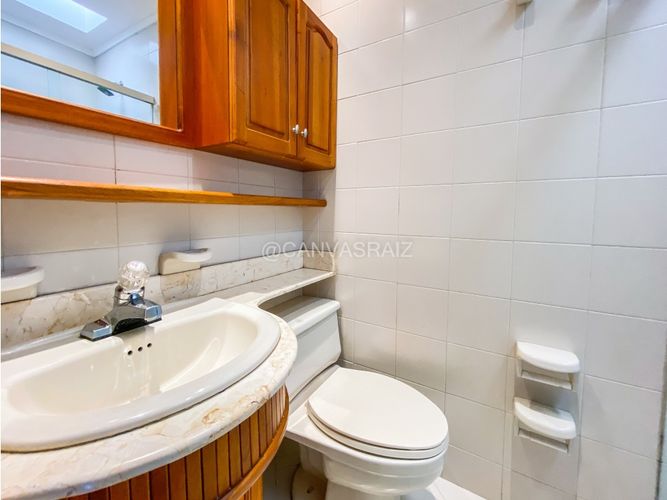 Casa de 6 alcobas en venta en Urbanizacion Fuentes De Zuñiga, Envigado, 386 m² · foto 12 de 20