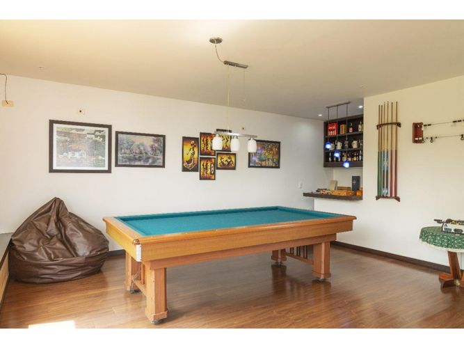 Casa de 4 alcobas en venta en Las Lomitas, Sabaneta, 570 m² · foto 9 de 20