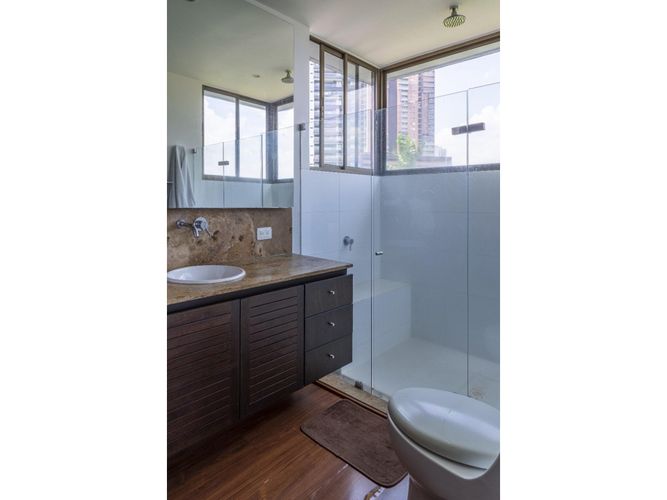 Casa de 4 alcobas en venta en Las Lomitas, Sabaneta, 570 m² · foto 19 de 20
