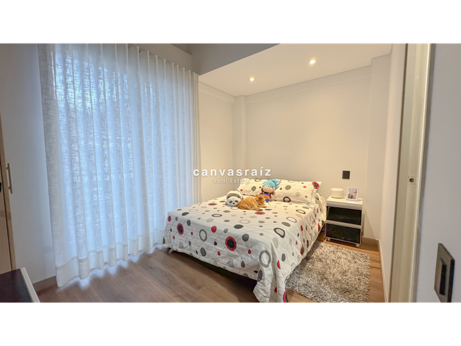 Casa de 5 alcobas en venta en Loma Benedictinos, Envigado, 280 m² · foto 10 de 18