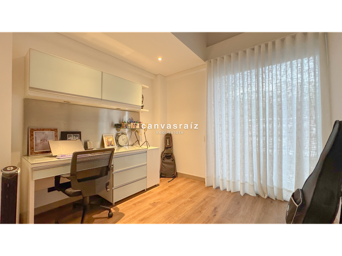 Casa de 5 alcobas en venta en Loma Benedictinos, Envigado, 280 m² · foto 12 de 18