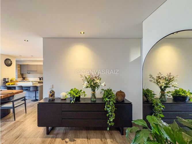 Apartamento de 3 alcobas en venta en El Poblado, Medellín, 138 m² · foto 2 de 18