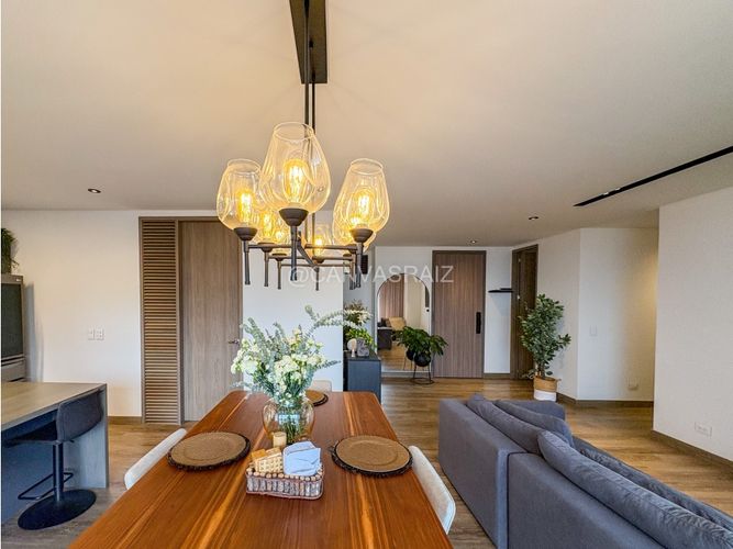 Apartamento de 3 alcobas en venta en El Poblado, Medellín, 138 m² · foto 5 de 18