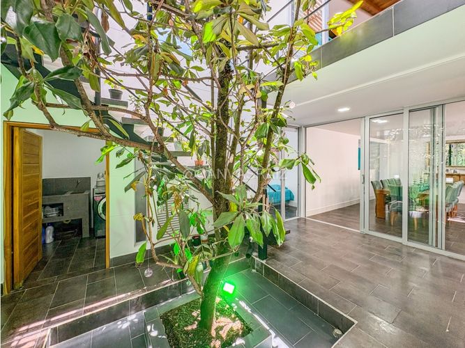 Casa de 3 alcobas en venta en La Ceja, 371 m² · foto 5 de 24