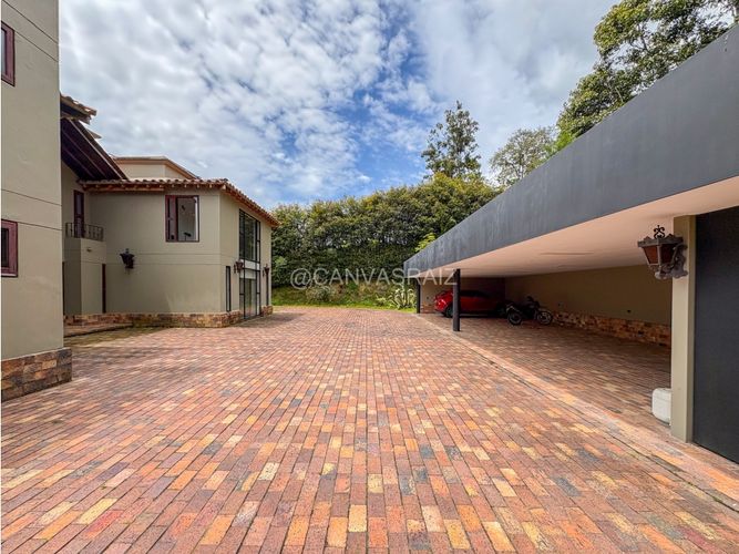 Casa de 6 alcobas en venta en Llano Grande, Rionegro, 800 m² · foto 4 de 19