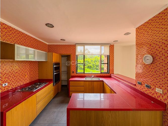 Casa de 6 alcobas en venta en Llano Grande, Rionegro, 800 m² · foto 11 de 19