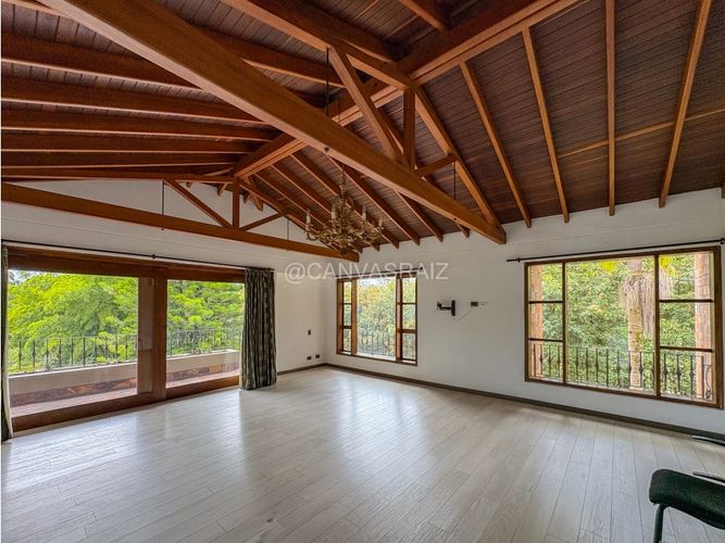 Casa de 6 alcobas en venta en Llano Grande, Rionegro, 800 m² · foto 14 de 19