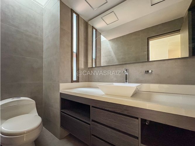 Casa de 6 alcobas en venta en Llano Grande, Rionegro, 800 m² · foto 16 de 19