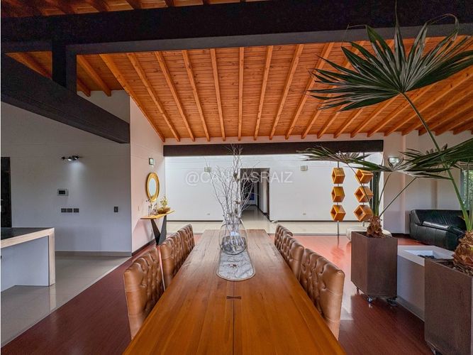 Casa de 4 alcobas en venta en Llano Grande, Rionegro, 300 m² · foto 7 de 20