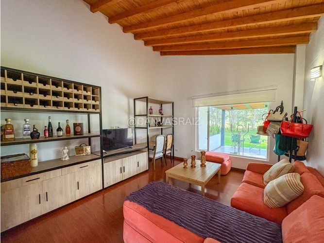 Casa de 4 alcobas en venta en Llano Grande, Rionegro, 300 m² · foto 11 de 20