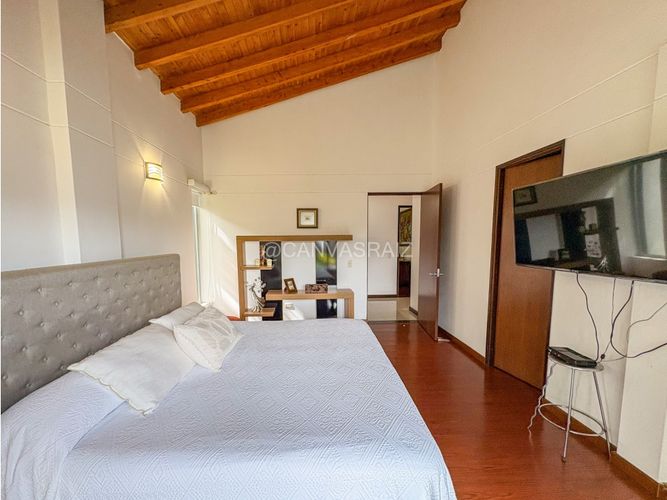 Casa de 4 alcobas en venta en Llano Grande, Rionegro, 300 m² · foto 15 de 20