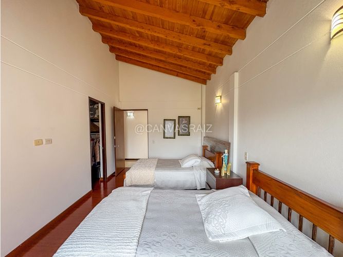 Casa de 4 alcobas en venta en Llano Grande, Rionegro, 300 m² · foto 17 de 20